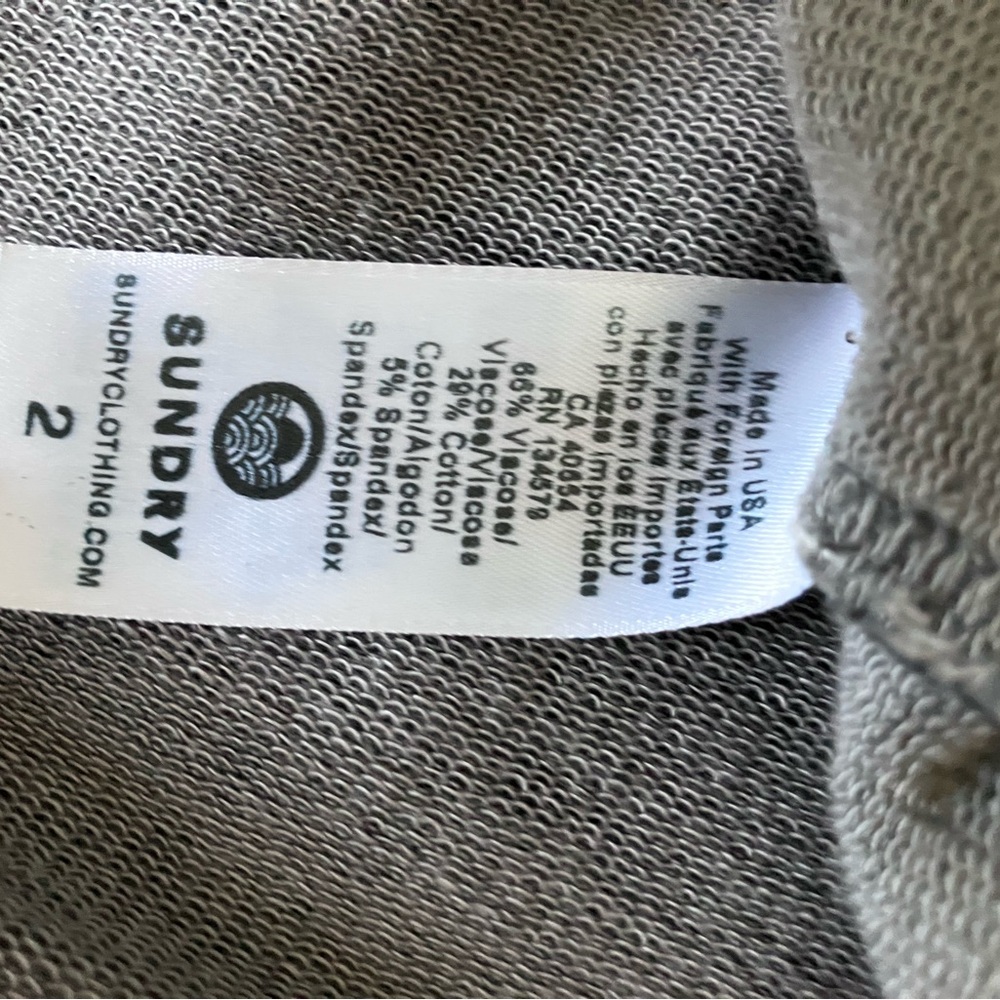 SUNDRY EVEREVE Grey Camo Mini Skirt Size 2 - Picture 10 of 11